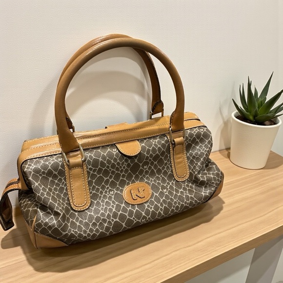 Nina Ricci Handbags - Nina Ricci East-West Satchel